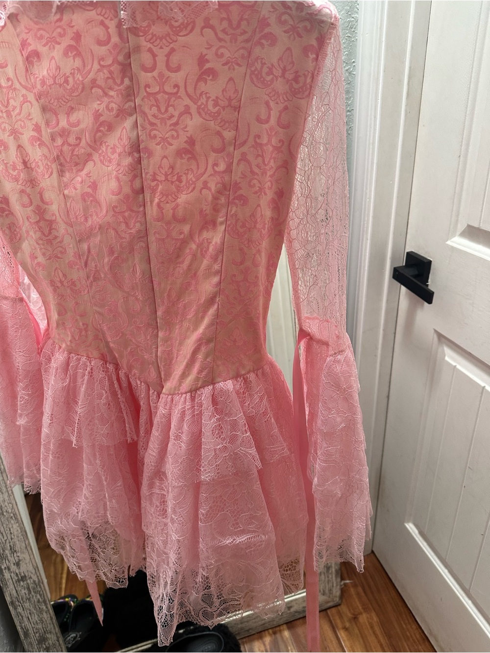 Dolls kill Marie Antionette dress for Halloween Pink Lace Tiered Dress M - Picture 4 of 5